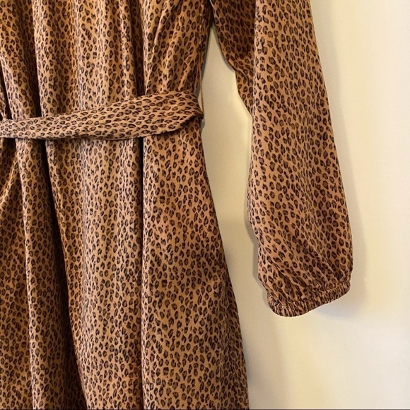 GAP-ANIMAL Print Tie-Belt Dress (Size:Medium) - Picture 9 of 12